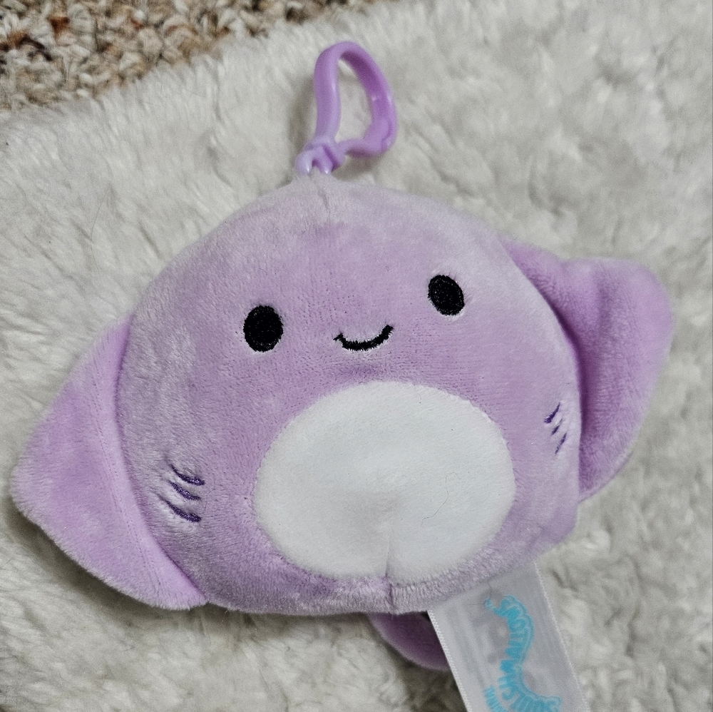 Squishmallows Clip Aziza the Stingray